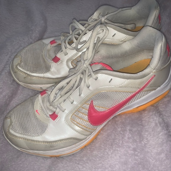 • donated • - Picture 2 of 5